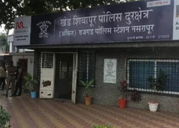 तथाकथित पत्रकाराने पोलिस कर्मचाऱ्याच्या मदतीने मांडवली? पोलिसांचा पाठिंबा की मूक संमती?