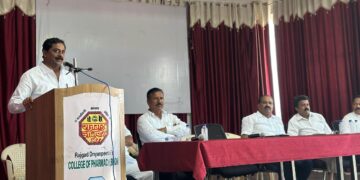 राजगड सहकारी साखर कारखाना शेतकऱ्यांना इतर कारखान्याच्या बरोबरीने ऊसाचा दर चांगला देणार-चेअरमन संग्राम थोपटे