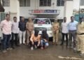 आलिशान चारचाकीत अग्निशस्त्रे घेऊन फिरणारे दोघे जेरबंद; दोन पिस्तूल, तीन जिवंत काडतुसे जप्त